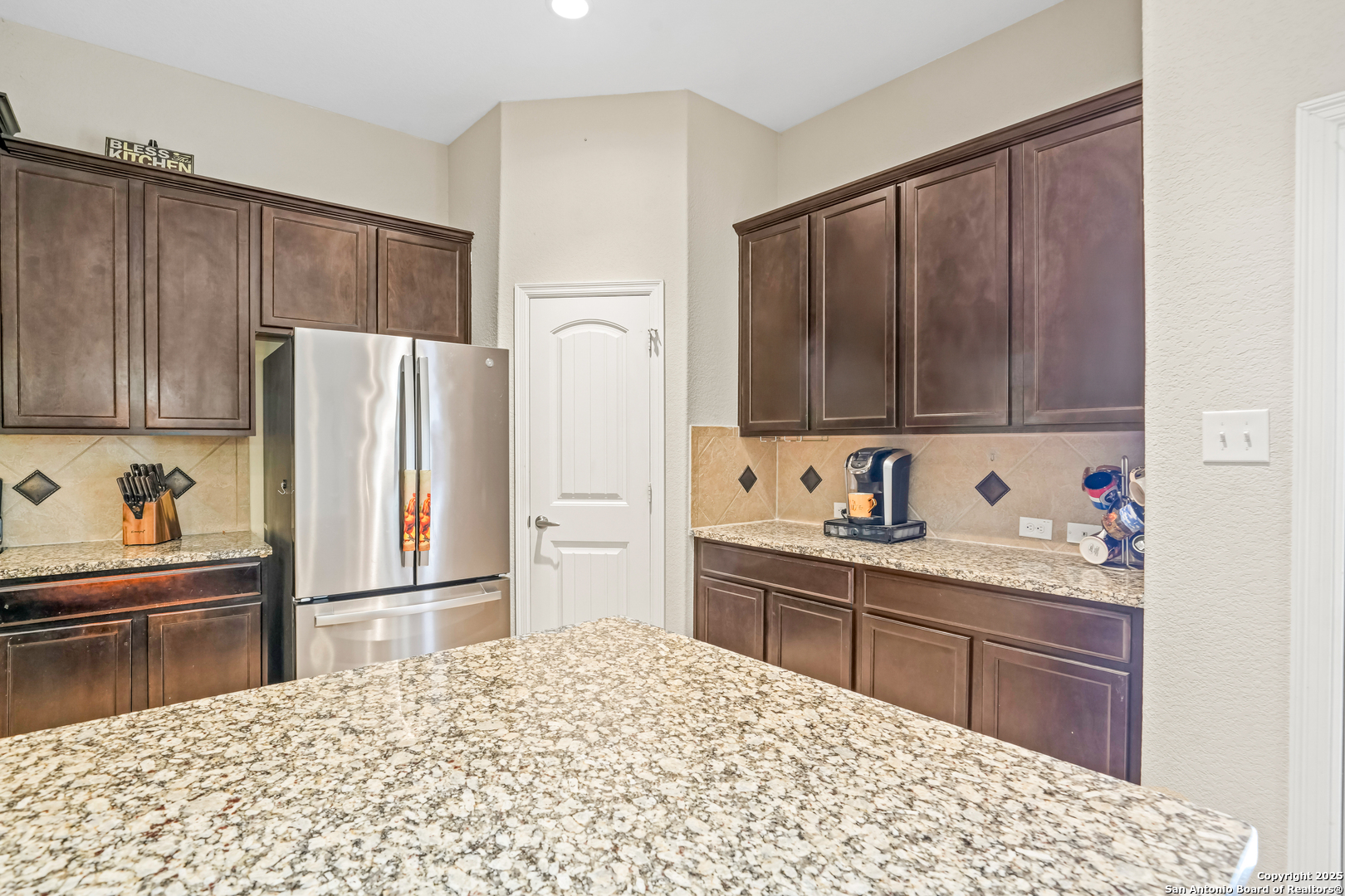 449 Timber Creek Schertz TX 78108