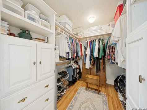 217 W Morse Street Fredericksburg TX 78624