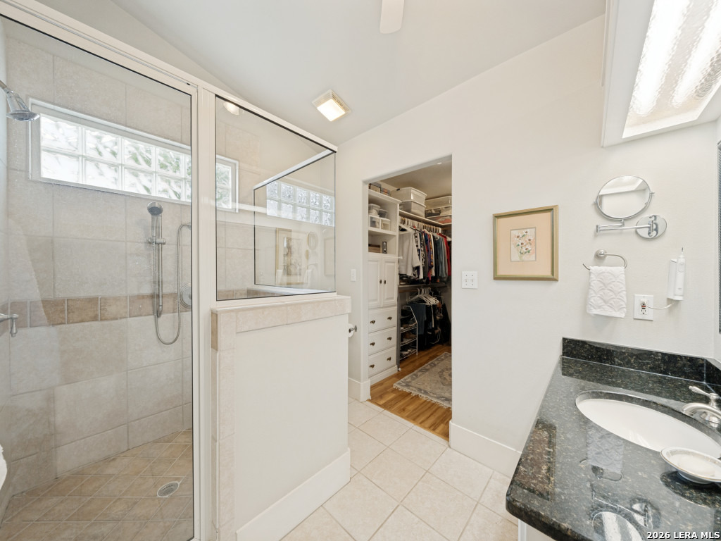 217 W Morse Street Fredericksburg TX 78624
