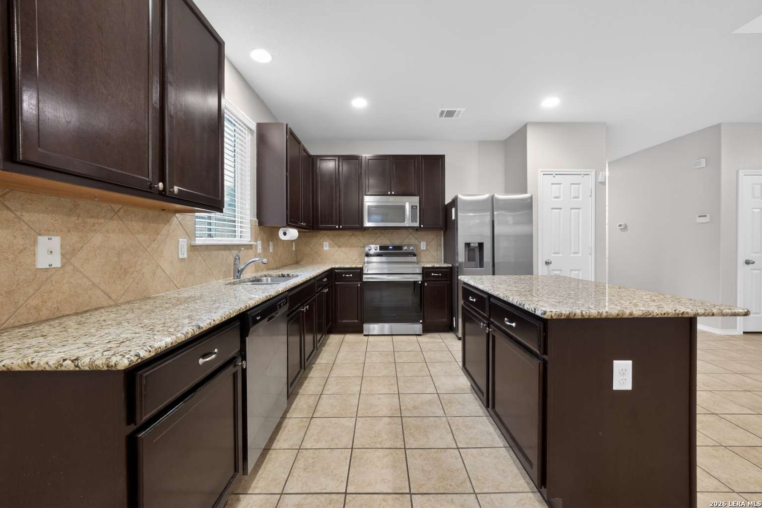24919 Terlingua Bend San Antonio TX 78261