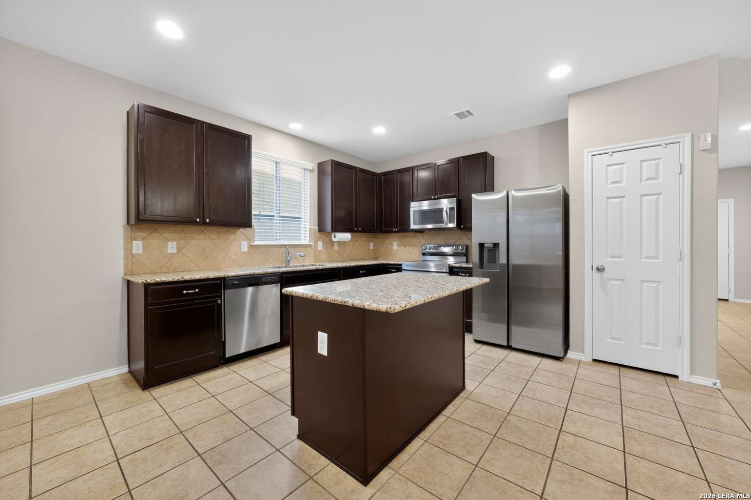 24919 Terlingua Bend San Antonio TX 78261