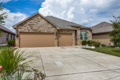 21 Mariposa Parkway W Boerne TX 78006
