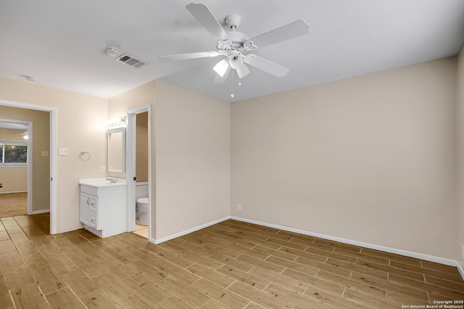 1803 Garys Park San Antonio TX 78247