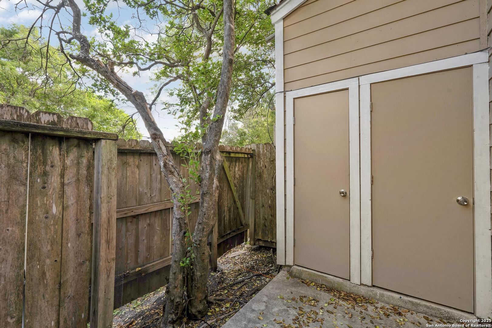 1803 Garys Park San Antonio TX 78247