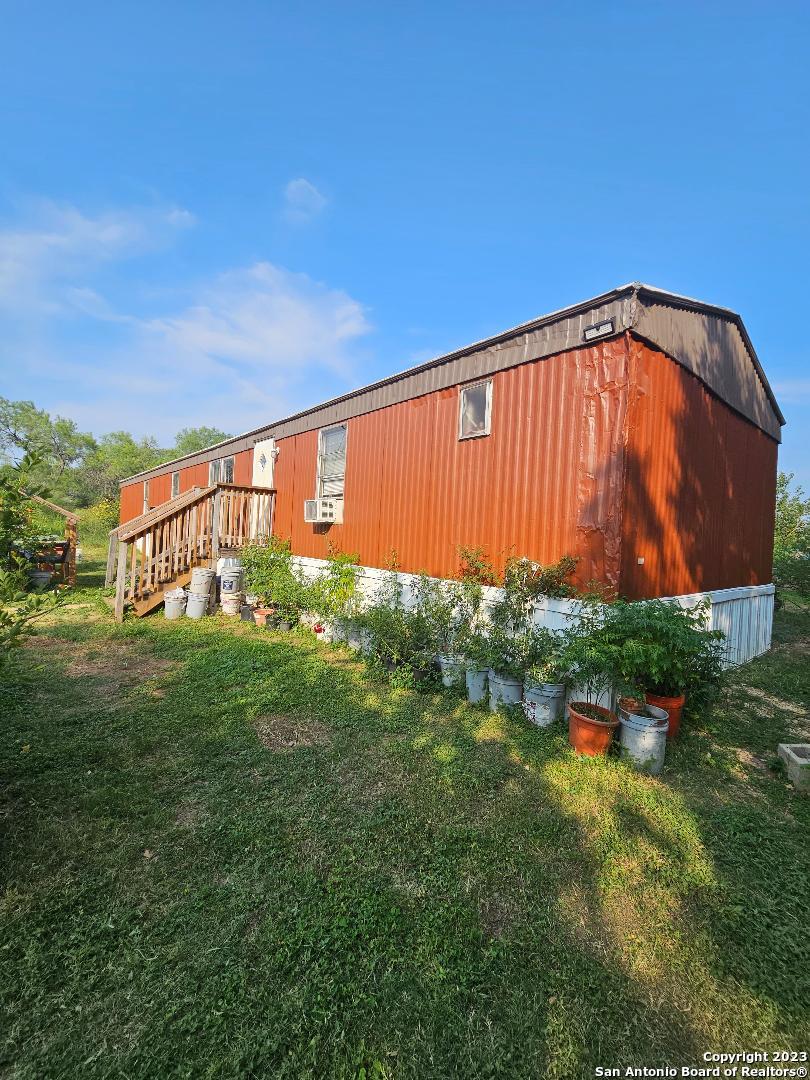 113 Maple Street Jourdanton TX 78026