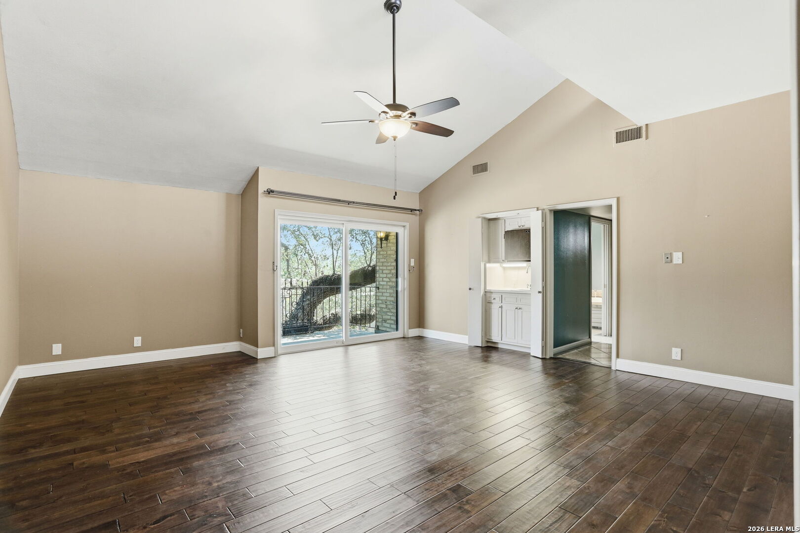3807 E Songbird San Antonio TX 78229