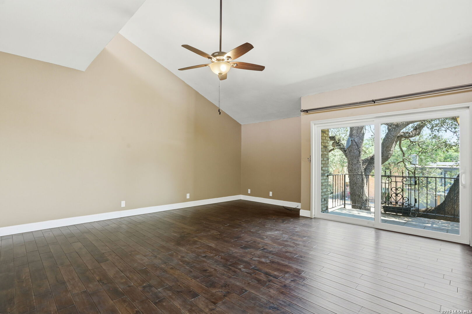 3807 E Songbird San Antonio TX 78229