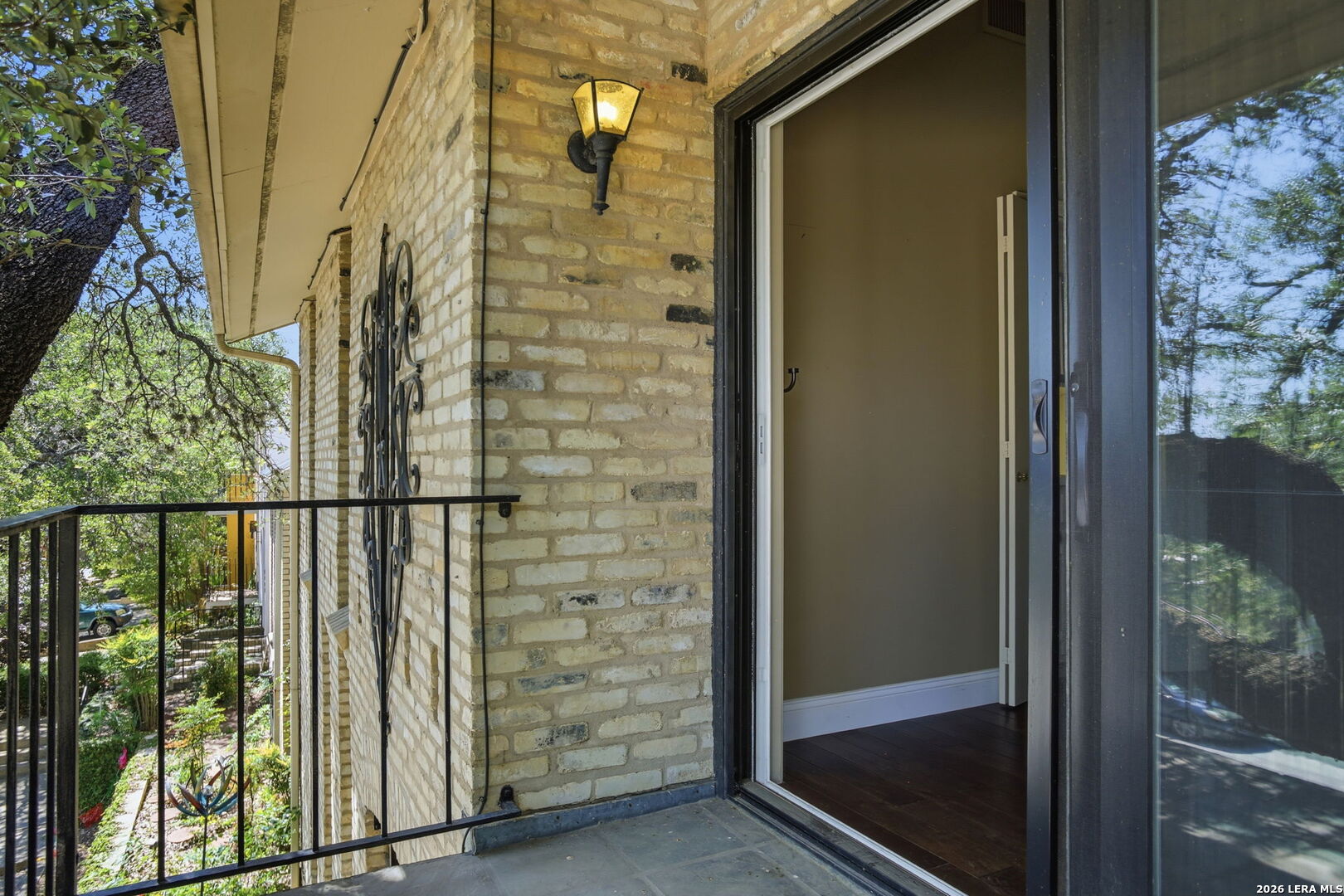 3807 E Songbird San Antonio TX 78229