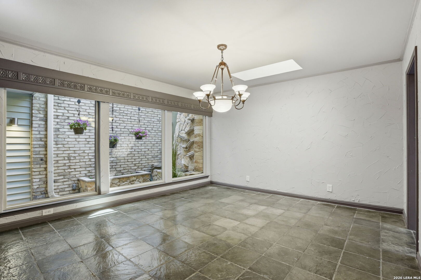 3807 E Songbird San Antonio TX 78229