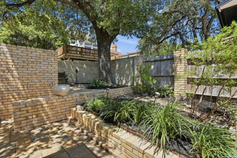 3807 E Songbird San Antonio TX 78229