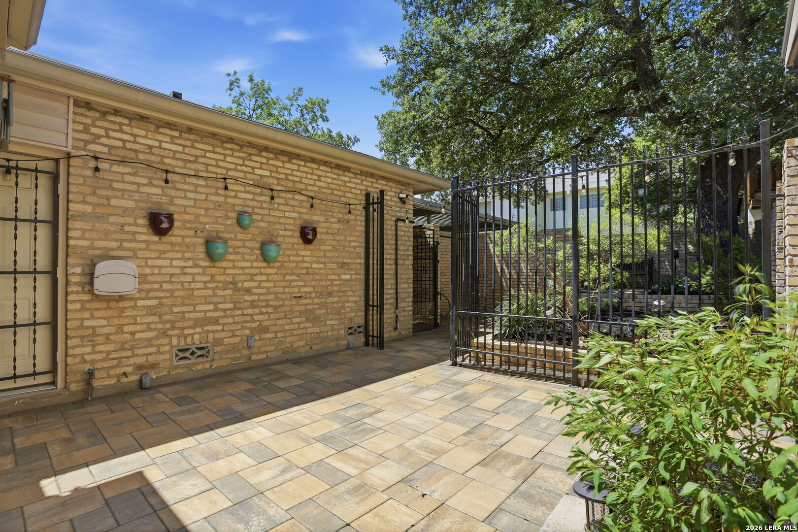 3807 E Songbird San Antonio TX 78229