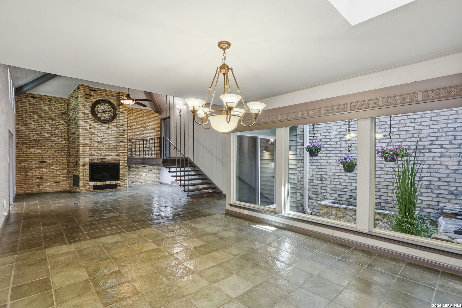 3807 E Songbird San Antonio TX 78229