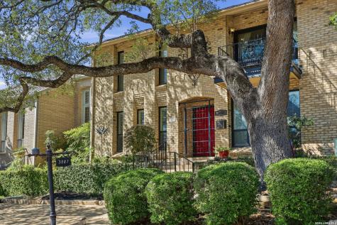 3807 E Songbird San Antonio TX 78229