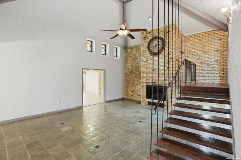 3807 E Songbird San Antonio TX 78229