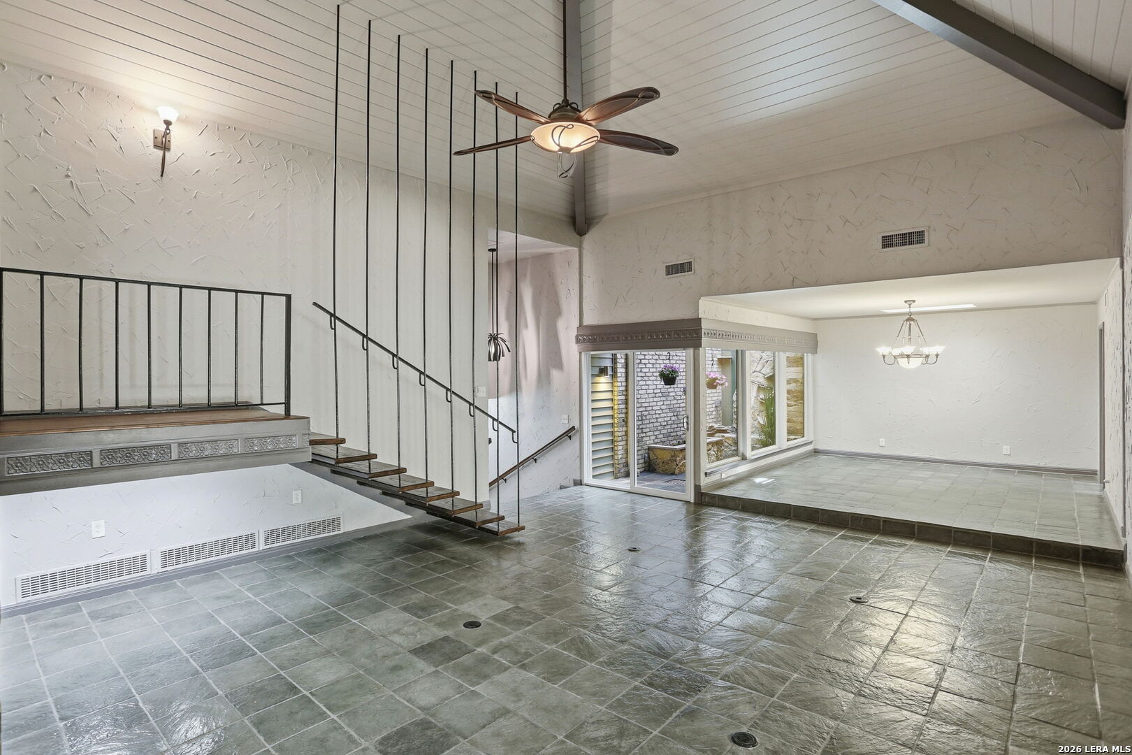 3807 E Songbird San Antonio TX 78229