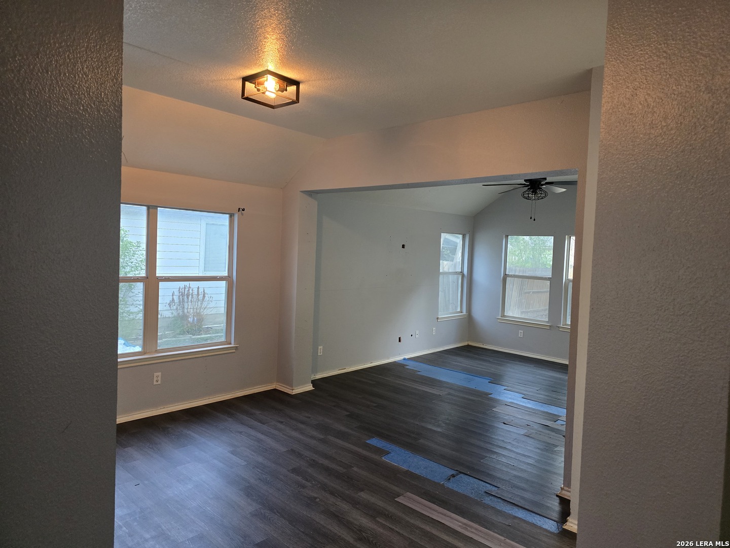 8230 Coppergate Converse TX 78109