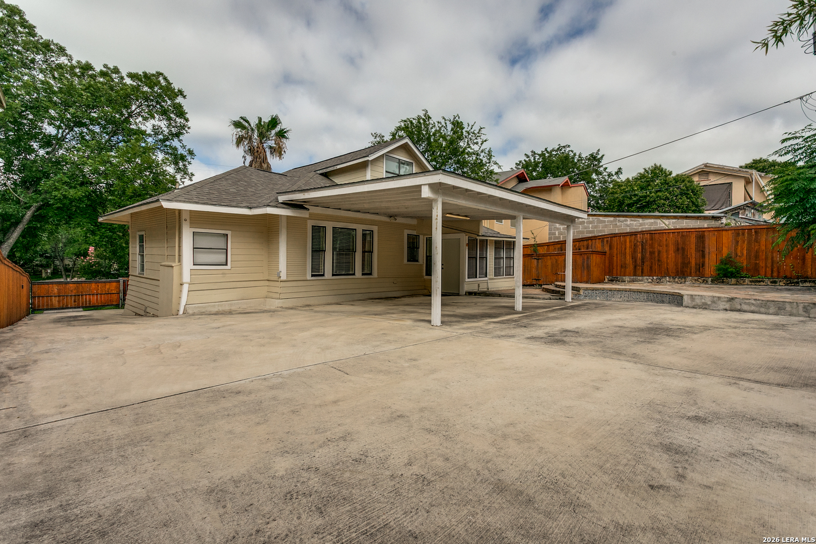 638 Patterson Avenue Alamo Heights TX 78209