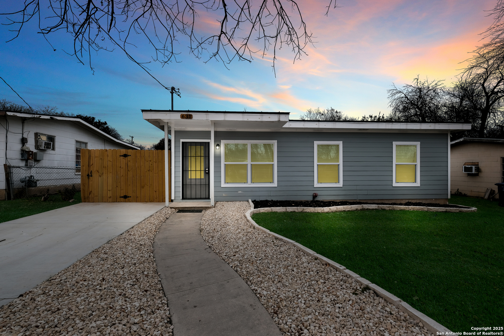 631 Overhill Drive San Antonio TX 78228