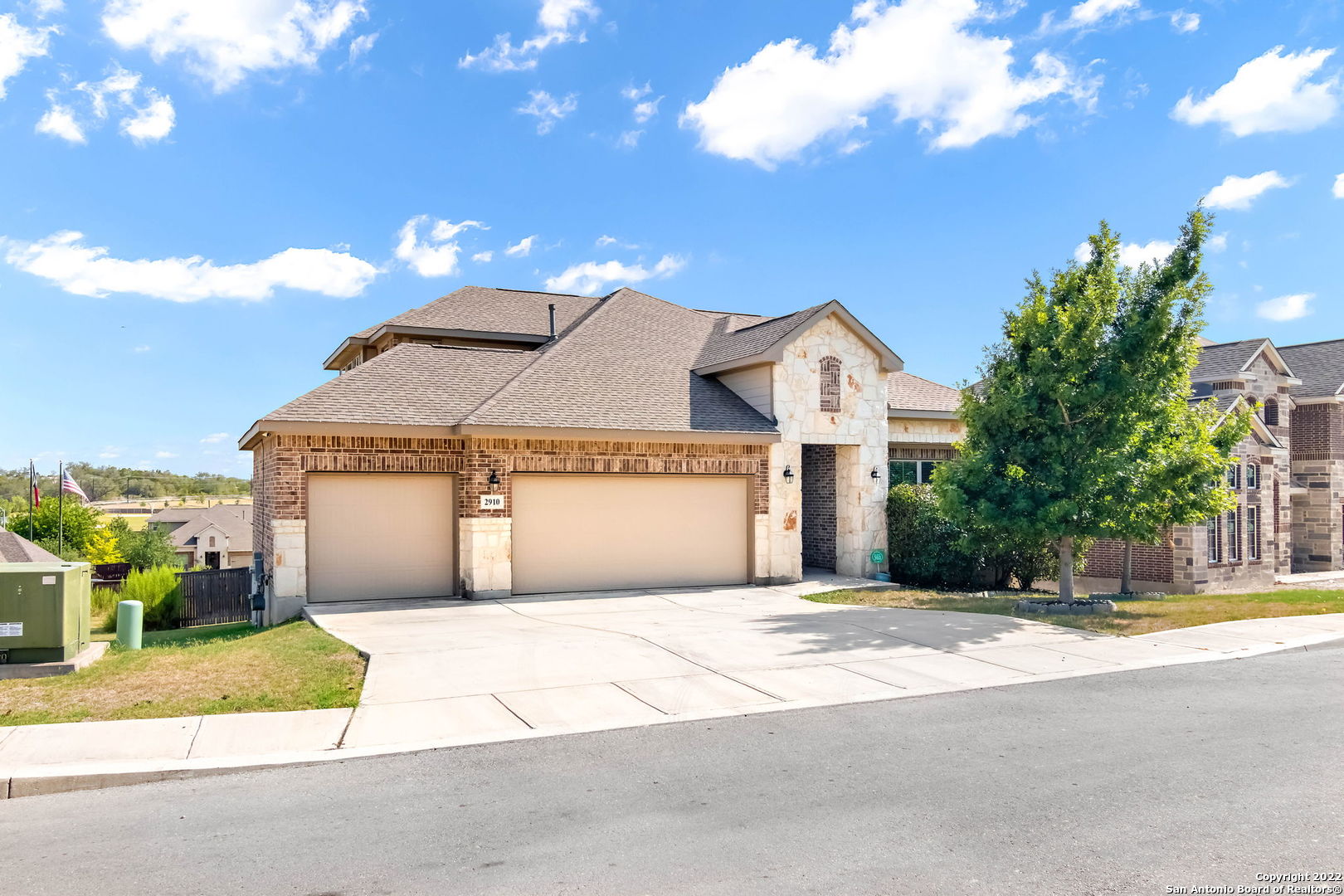 2910 Tortuga Verde San Antonio TX 78245