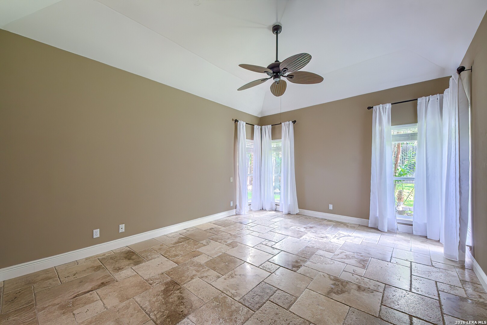 16030 Santa Cathrena San Antonio TX 78232