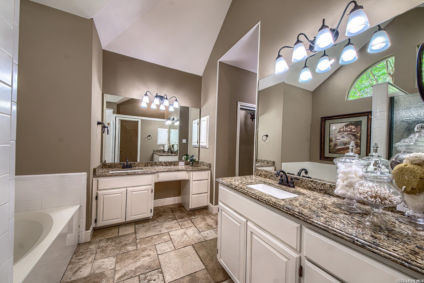 16030 Santa Cathrena San Antonio TX 78232