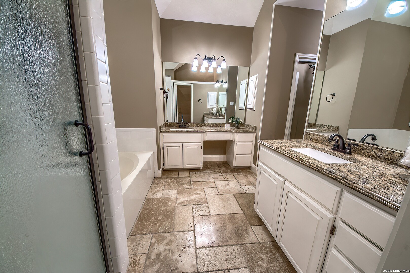 16030 Santa Cathrena San Antonio TX 78232