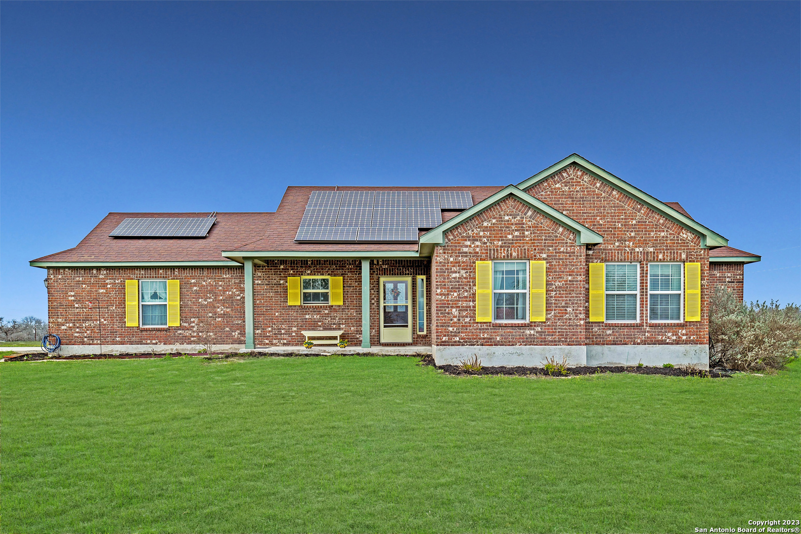 806 Mockingbird Lane La Vernia TX 78121