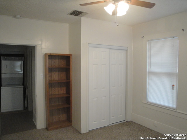 615 Elm Street Seguin TX 78155
