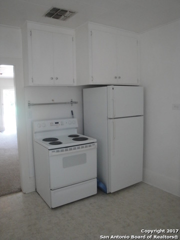 615 Elm Street Seguin TX 78155