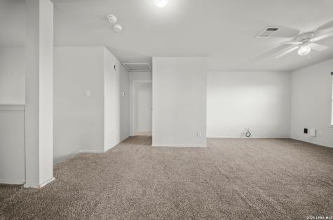 902 Magnolia Bend San Antonio TX 78251