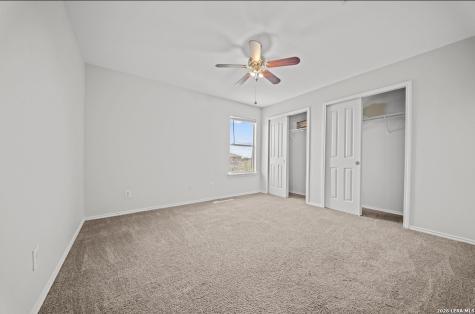902 Magnolia Bend San Antonio TX 78251