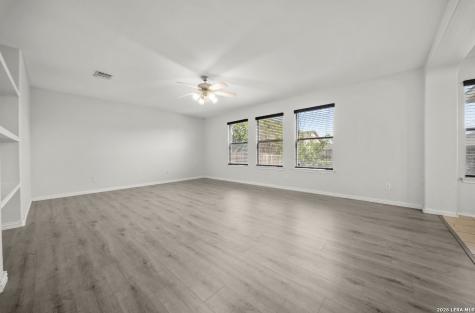 902 Magnolia Bend San Antonio TX 78251