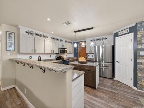 5311 Stormy Breeze San Antonio TX 78247