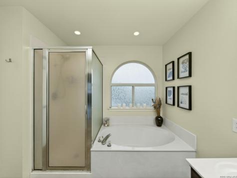 5311 Stormy Breeze San Antonio TX 78247