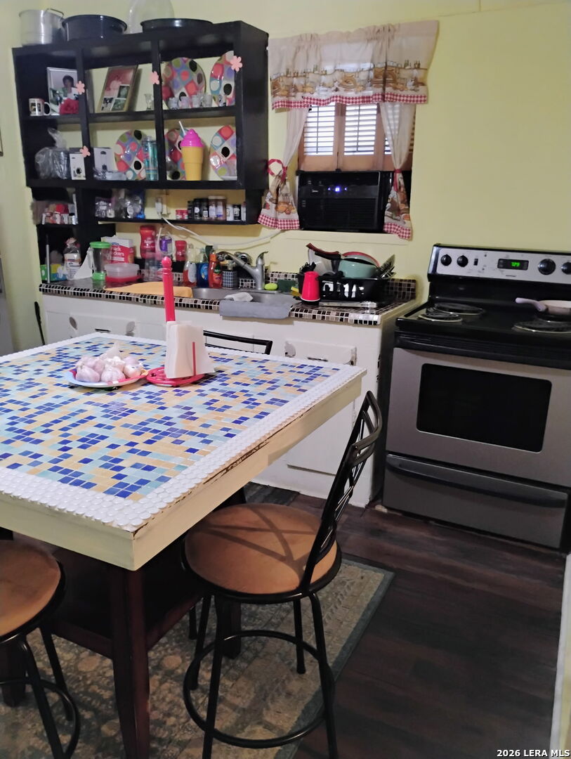 403 Hazel San Antonio TX 78207
