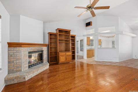 1220 Victory Kerrville TX 78028