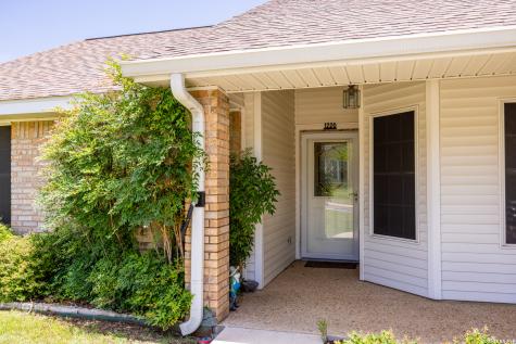 1220 Victory Kerrville TX 78028