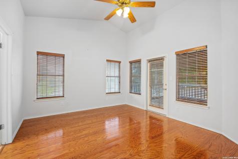 1220 Victory Kerrville TX 78028
