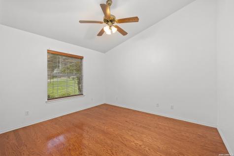 1220 Victory Kerrville TX 78028