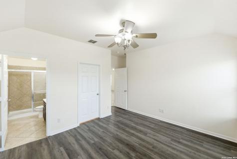 3439 Barrel Pass San Antonio TX 78245