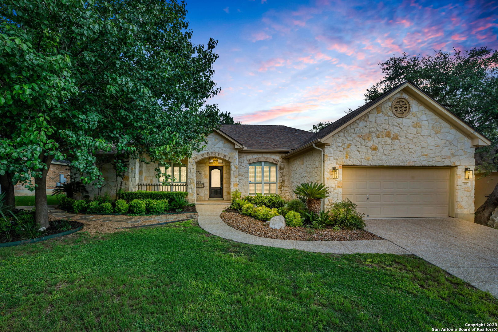 1317 Wooded Knoll San Antonio TX 78258