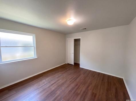 668 Lynx Mountain San Antonio TX 78251