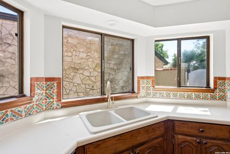 9114 Rustlers Creek Drive San Antonio TX 78230