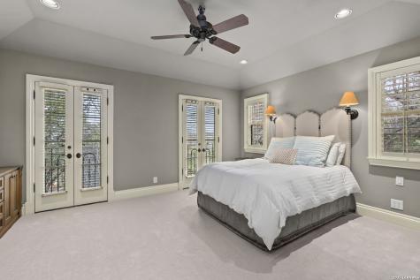 829 Contour Drive San Antonio TX 78212
