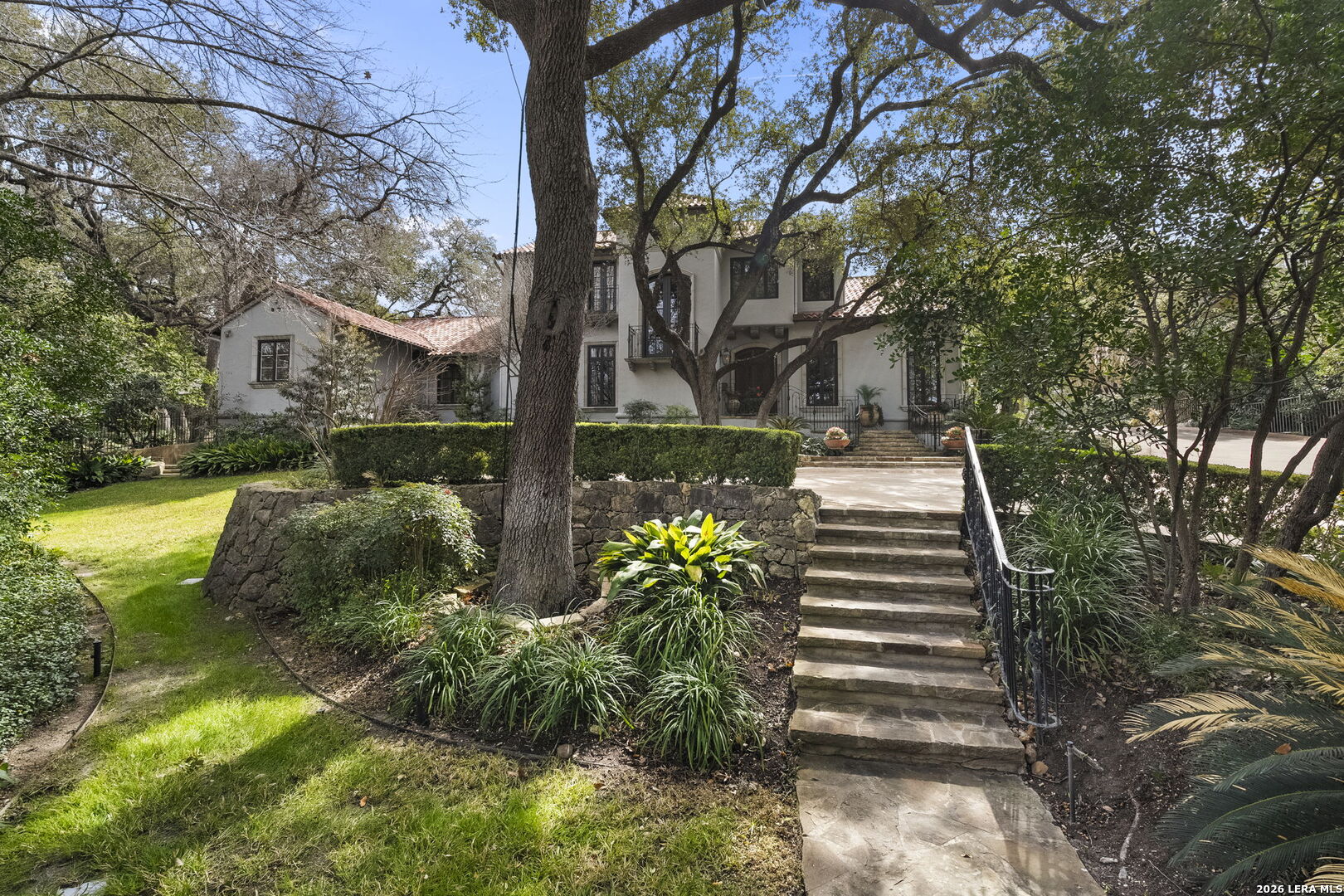 829 Contour Drive San Antonio TX 78212