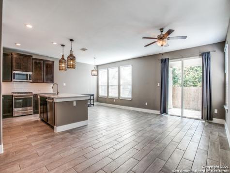 1434 E Sandalwood Lane San Antonio TX 78209