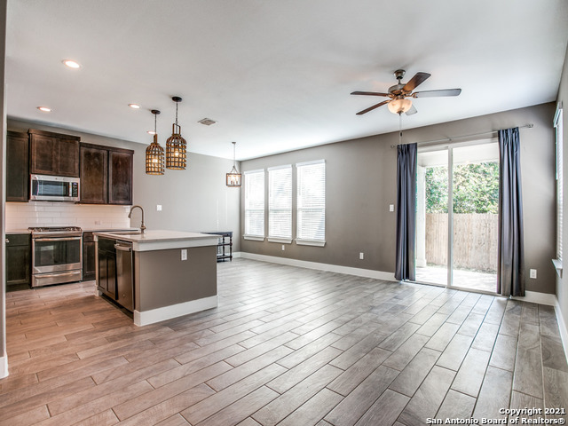 1434 E Sandalwood Lane San Antonio TX 78209