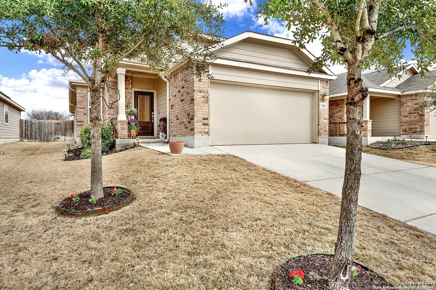 2325 Arctic Warbler New Braunfels TX 78130