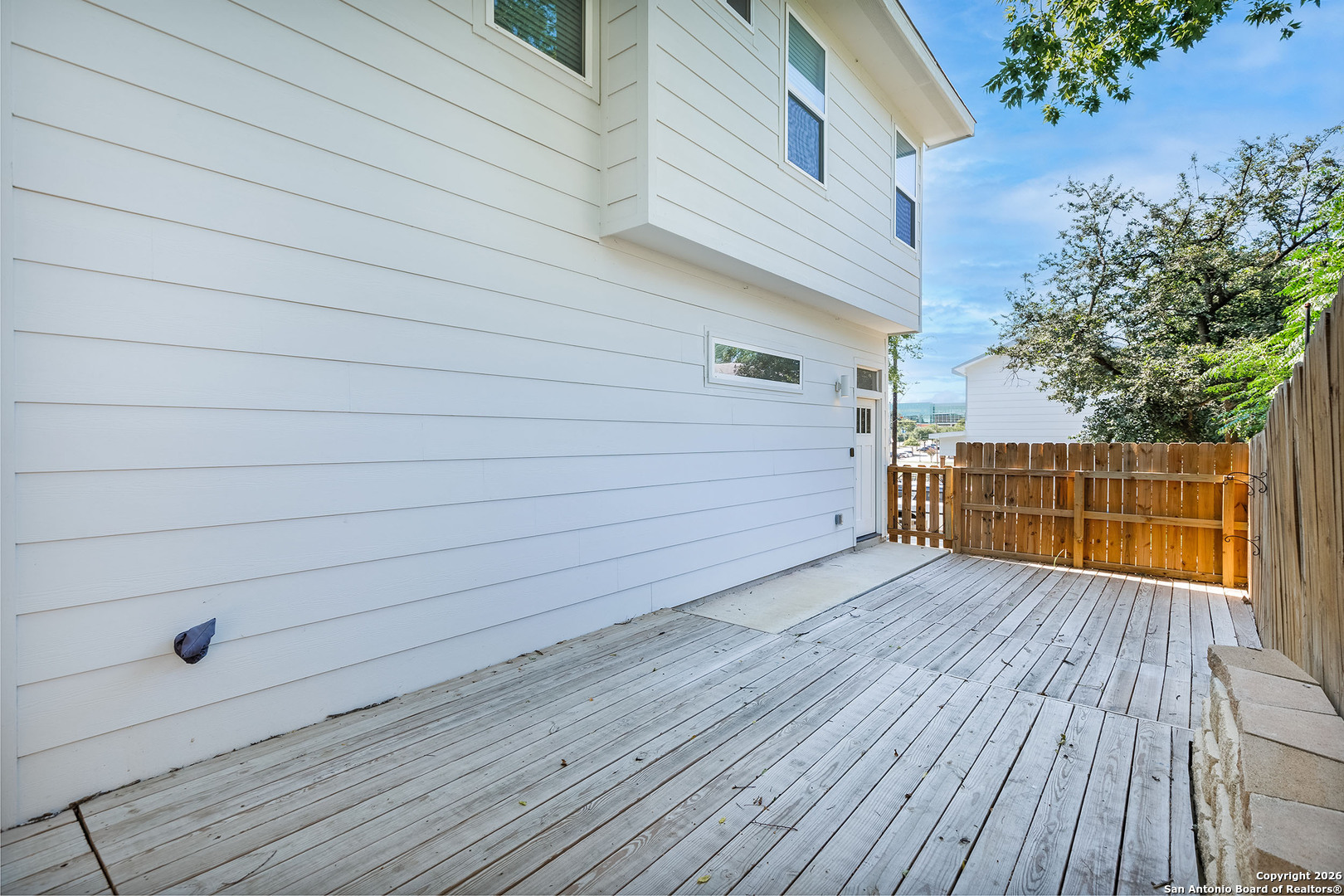 2507 E Commerce 2 San Antonio TX 78203