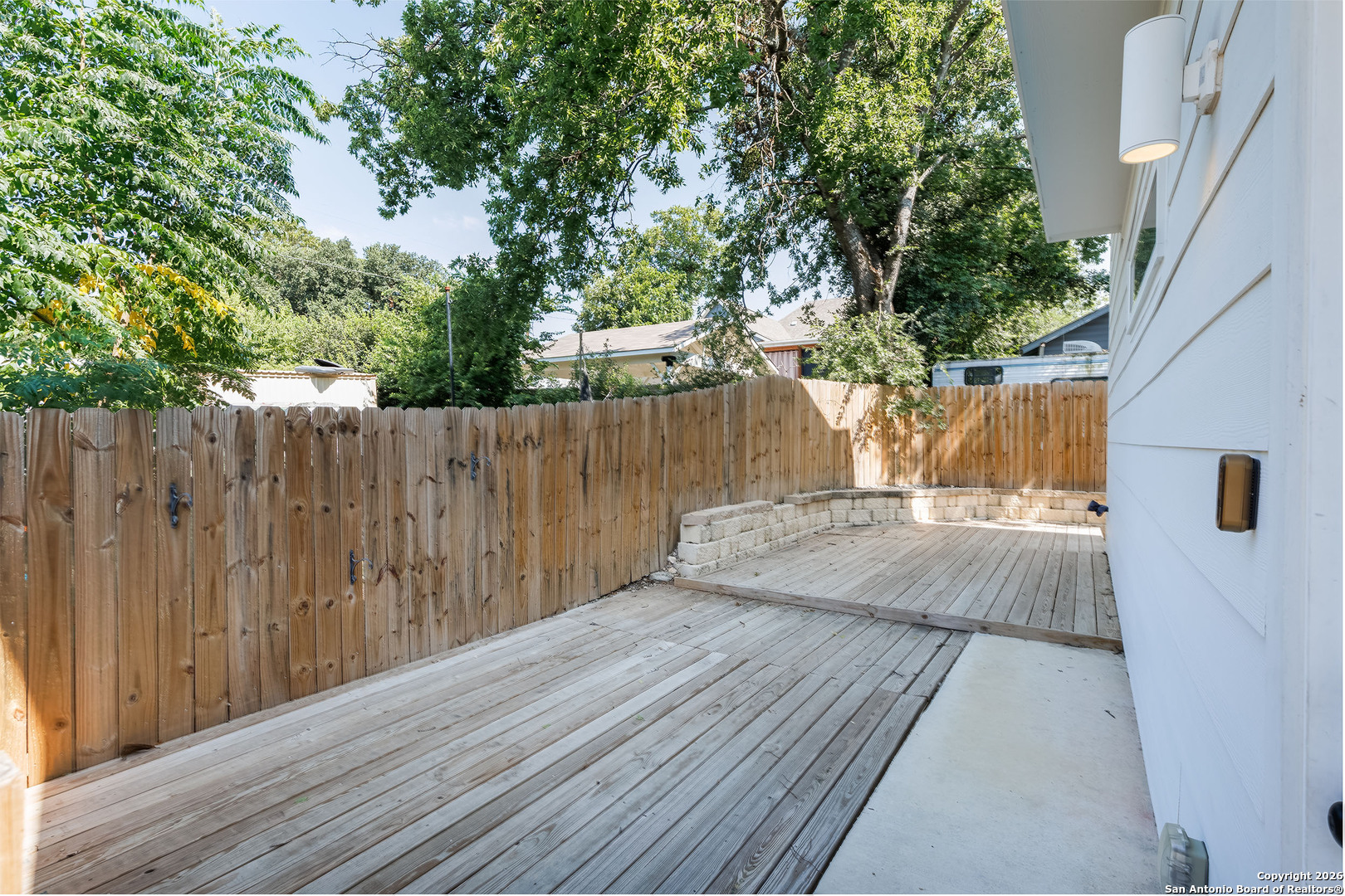 2507 E Commerce 2 San Antonio TX 78203